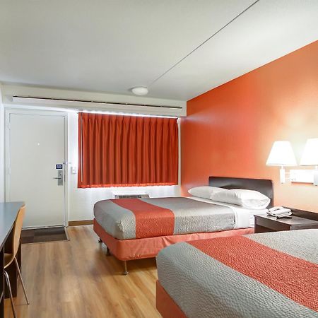 Motel 6-Springfield, Mo - North Екстериор снимка
