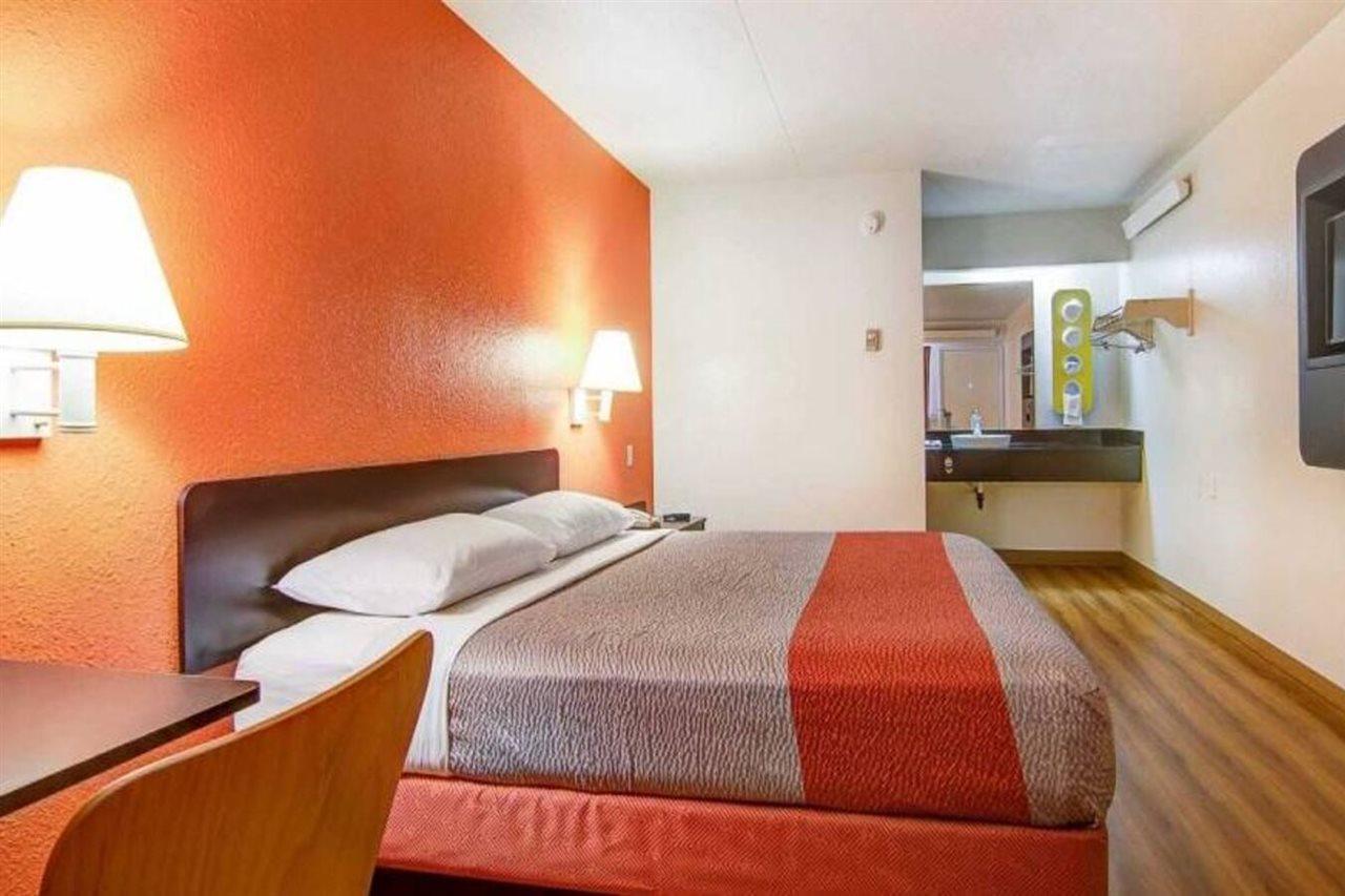 Motel 6-Springfield, Mo - North Екстериор снимка