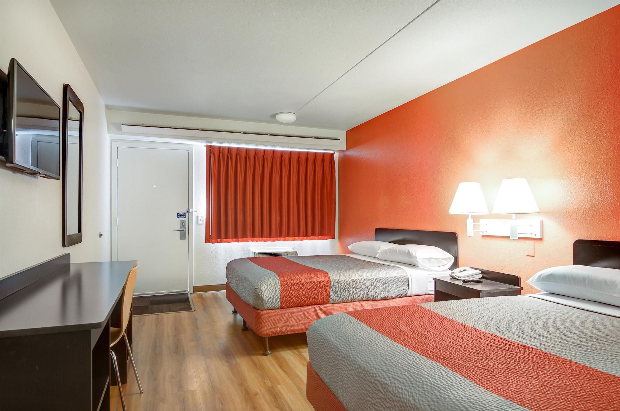 Motel 6-Springfield, Mo - North Екстериор снимка