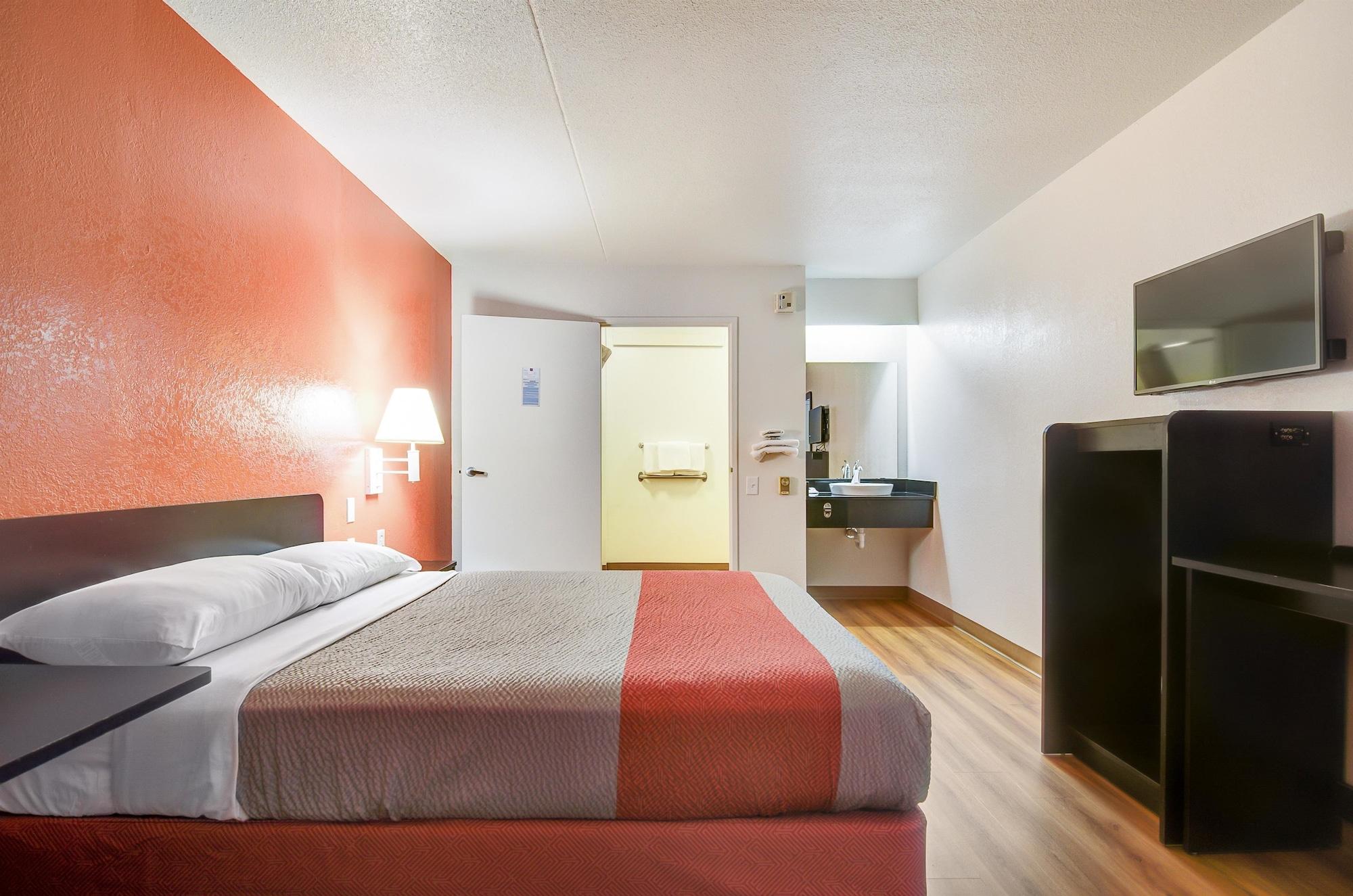 Motel 6-Springfield, Mo - North Екстериор снимка