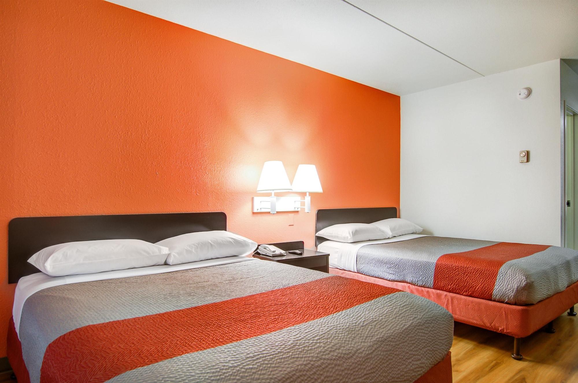 Motel 6-Springfield, Mo - North Екстериор снимка