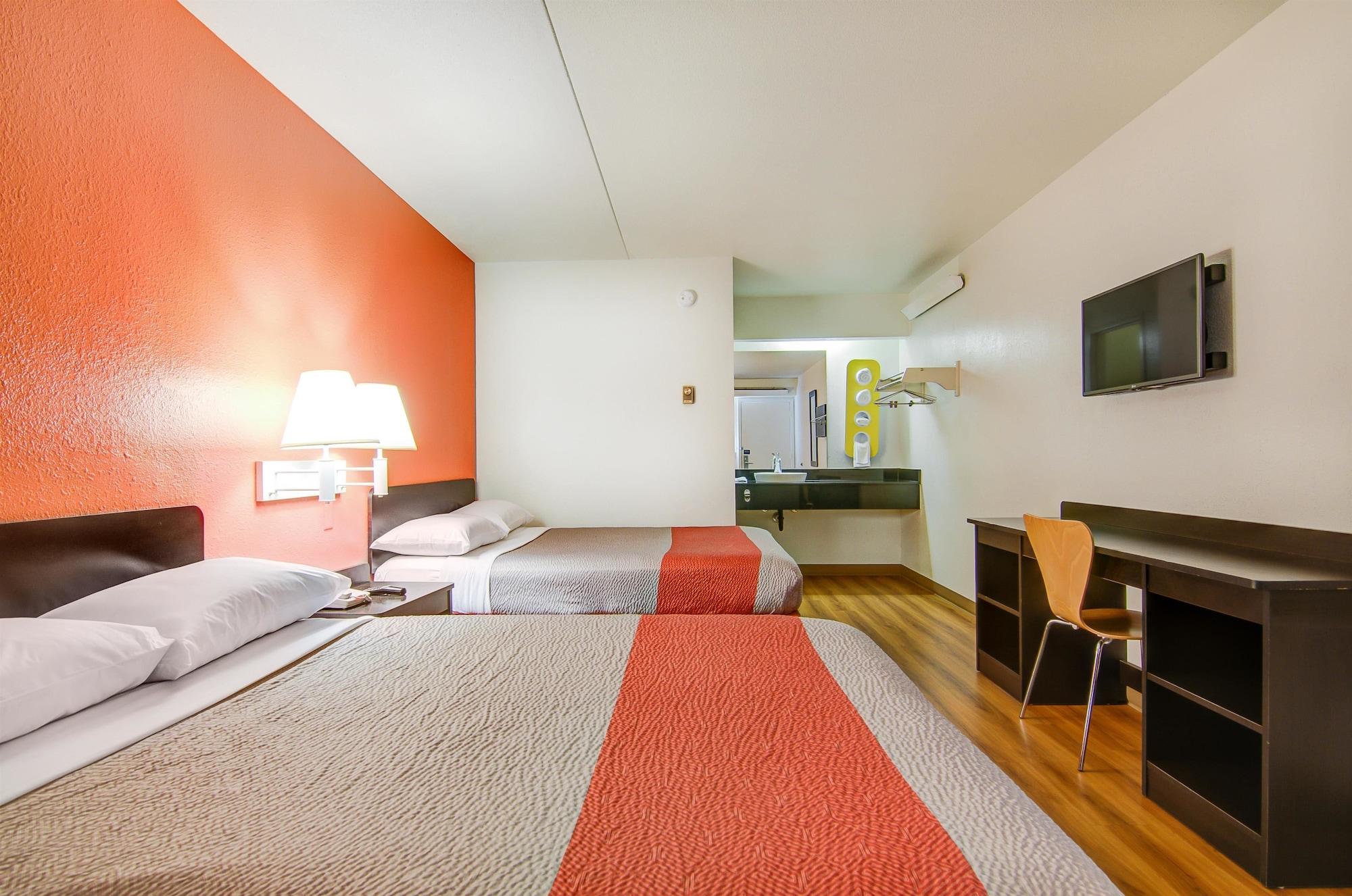 Motel 6-Springfield, Mo - North Екстериор снимка