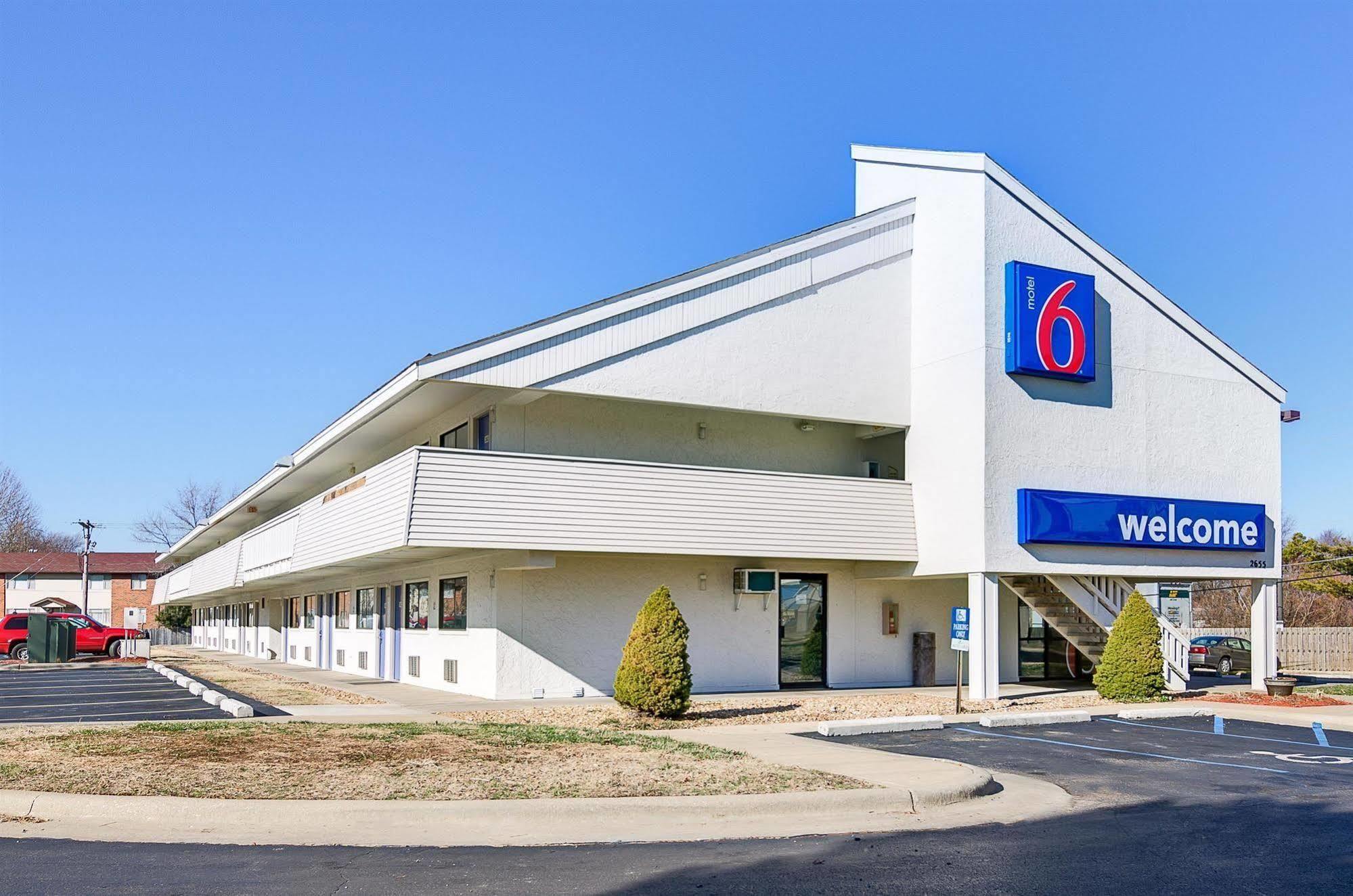 Motel 6-Springfield, Mo - North Екстериор снимка