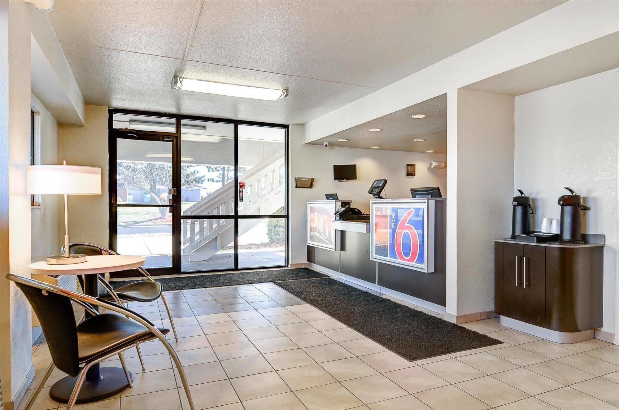 Motel 6-Springfield, Mo - North Екстериор снимка