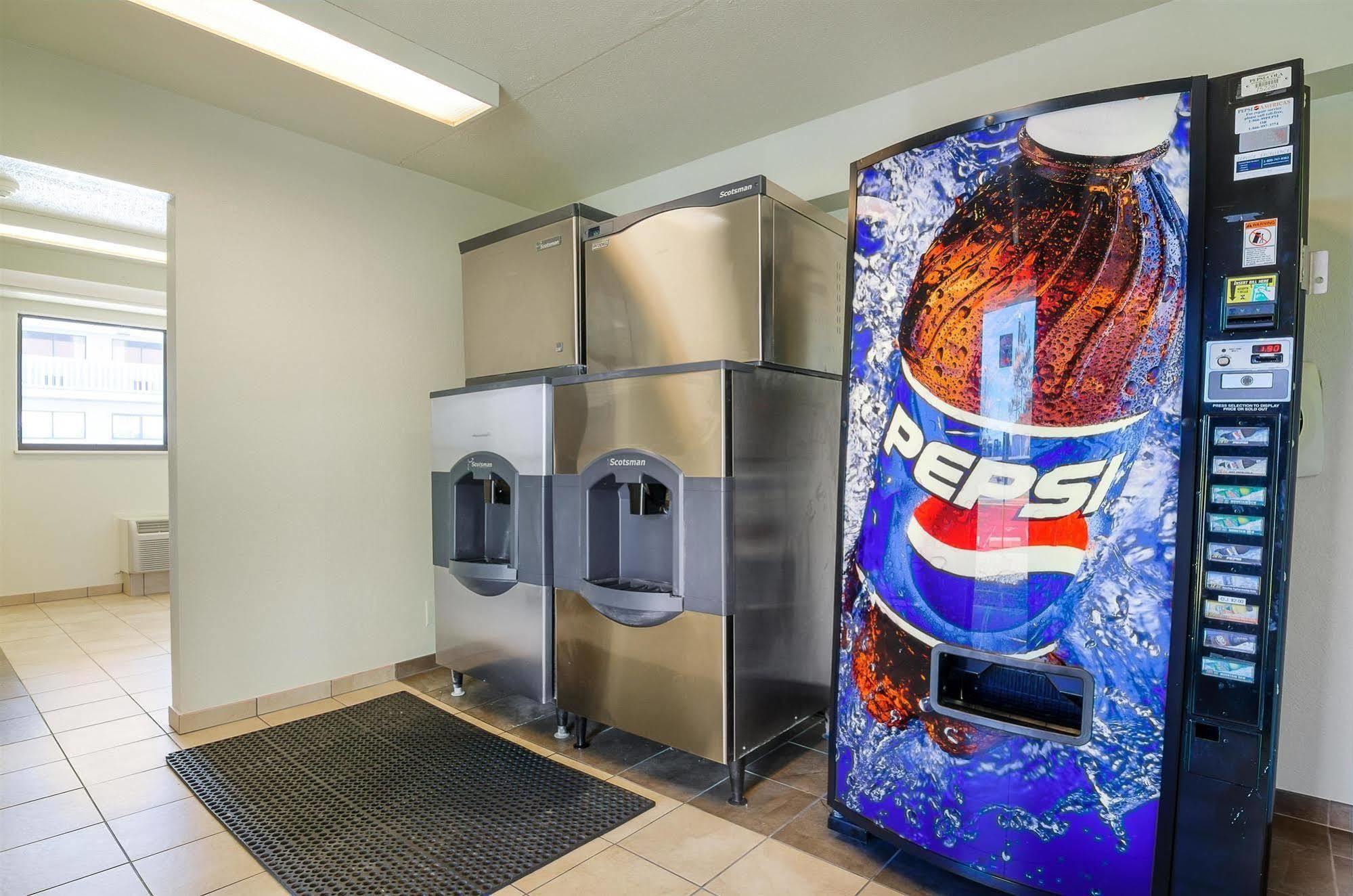 Motel 6-Springfield, Mo - North Екстериор снимка